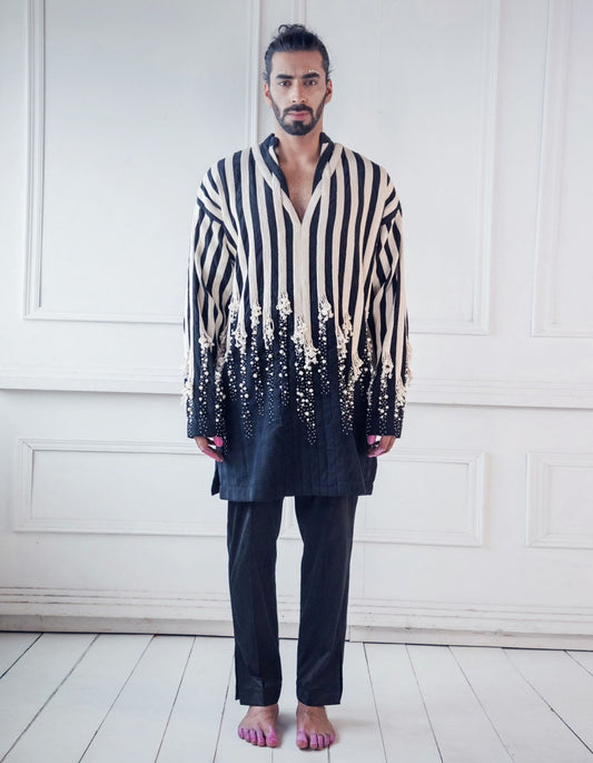 Cord And Pearl Asymmetric Textured Kurta